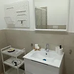 Simply House In Twin